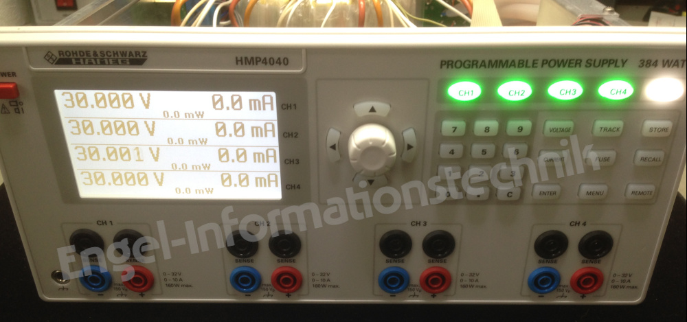 HM4040 von Hameg / Rohde & Schwarz, Labornetzgerät